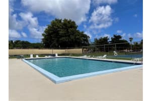 204 NW 46th Ct 204, Deerfield Beach, FL 33064 Sold 11/01/23