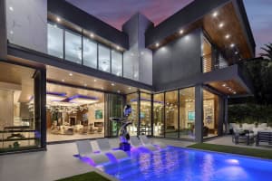 671 Middle River Dr Fort Lauderdale, FL 33304 - Off Market