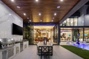 671 Middle River Dr Fort Lauderdale, FL 33304 - Off Market