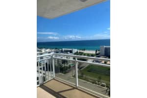 1600 S Ocean Dr 17I, Hollywood, FL 33019 Sold 12/15/23