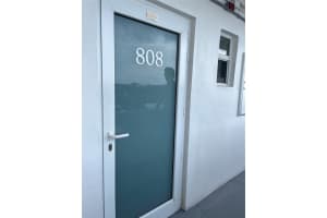 333 NE 21st Ave 808, Deerfield Beach, FL 33441 Sold 11/07/23