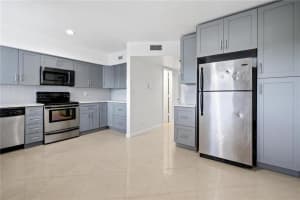 505 NE 20th Ave APT 208, Deerfield Beach, FL 33441, Sold 07/29/24