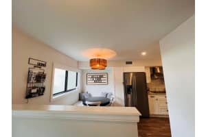 7840 SW 86th St 22, Miami, FL 33143 Sold 10/30/23