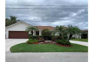 939 S Bolender Dr, Delray Beach, FL 33483 Sold 05/01/24