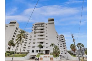 6830 Indian Creek Dr 3D, Miami Beach, FL 33141 Sold 11/09/23