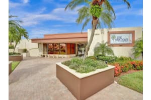 2295 SW 17th Dr, Deerfield Beach, FL 33442 Sold 12/13/23