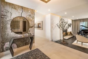 1 Compass Ln, Fort Lauderdale, FL 33308 Sold 04/24/24
