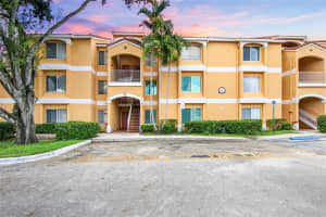 2361 NW 33rd St 609, Oakland Park, FL 33309 Sold 11/21/23