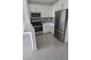 301 E Mcnab Rd 210, Pompano Beach, FL 33060 Sold 03/11/24