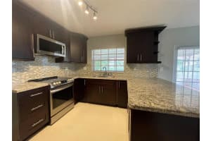 429 SW 204th Ave, Pembroke Pines, FL 33029 Sold 11/27/23