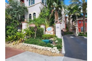 1033 NE 17th Way 1404, Fort Lauderdale, FL 33304 Sold 03/01/24