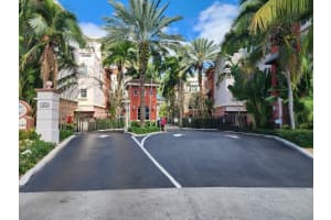 1033 NE 17th Way 1404, Fort Lauderdale, FL 33304 Sold 03/01/24
