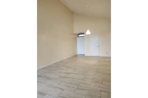 210 Lake Pointe Dr 303, Oakland Park, FL 33309 Sold 11/08/23