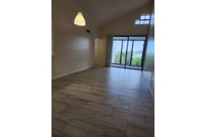 210 Lake Pointe Dr 303, Oakland Park, FL 33309 Sold 11/08/23