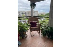 1400 Saint Charles Pl 615, Pembroke Pines, FL 33026 - MLS#F10402172