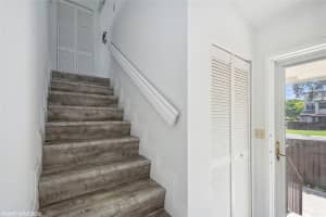 10304 NW 9th Street Cir 201, Miami, FL 33172 Sold 11/30/23