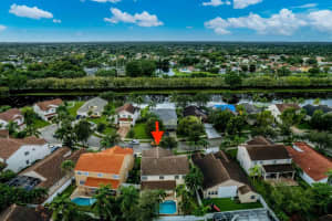 132 Cameron Dr, Weston, FL 33326 Sold 11/13/23