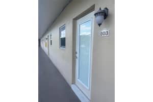 3431 NW 50th Ave 203, Lauderdale Lakes, FL 33319 Sold 11/16/23