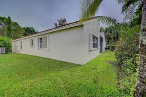 135 Cameron Ct, Weston, FL 33326 Sold 12/27/23
