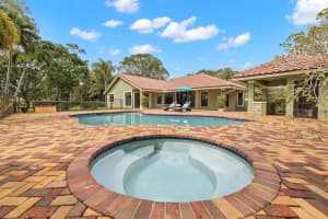 14897 HORSESHOE Trace, Wellington, FL 33414 Sold 12/06/23