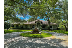 5745 MELALUECA RD, Southwest Ranches, FL 33330 Sold 10/22/24