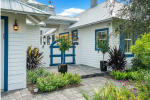 210 NE 5th Ct, Delray Beach, FL 33444 Sold 03/25/24