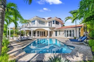 1716 SE 11th St, Fort Lauderdale, FL 33316 Sold 02/26/24