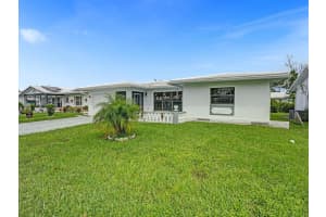 8209 NW 57th Ct, Tamarac, FL 33321 Sold 01/08/24