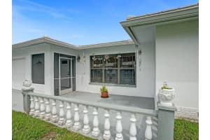 8209 NW 57th Ct, Tamarac, FL 33321 Sold 01/08/24
