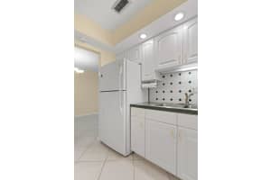 6409 Bay Club Dr 1, Fort Lauderdale, FL 33308 Sold 11/10/23