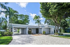 5703 Melaleuca Dr, Tamarac, FL 33319 Sold 11/29/23