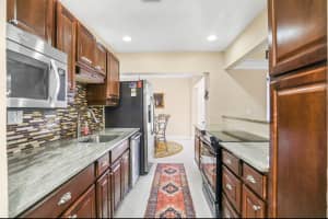 5703 Melaleuca Dr, Tamarac, FL 33319 Sold 11/29/23