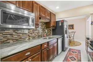 5703 Melaleuca Dr, Tamarac, FL 33319 Sold 11/29/23