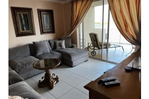 18260 N Bay Rd 304, Sunny Isles Beach, FL 33160 - MLS#F10403099