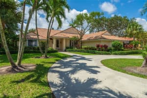 5770 Dixie Bell Rd, Palm Beach Gardens, FL 33418 Sold 10/20/23