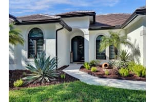 16427 Mariposa Cir S, Fort Lauderdale, FL 33331 Sold 11/20/23