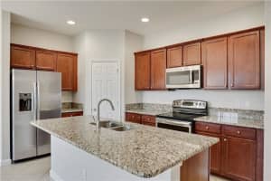 10205 Wellington Parc Dr, Wellington, FL 33449 Sold 11/09/23