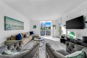 3901 S Ocean Dr 3W, Hollywood, FL 33019 Sold 03/15/24