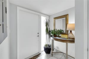 299 N Riverside Dr 807, Pompano Beach, FL 33062 Sold 02/15/24