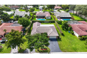 260 NW 91st Ave, Coral Springs, FL 33071 Sold 12/07/23