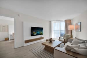 505 N Fort Lauderdale Beach Blvd 813, Fort Lauderdale, FL 33304 Sold 12/08/23