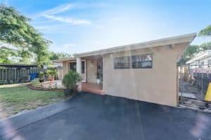 1609 NW 7th Ter, Fort Lauderdale, FL 33311 Sold 01/05/24