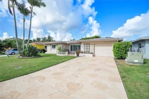 5401 NW 50th Ave, Tamarac, FL 33319 Sold 11/09/23
