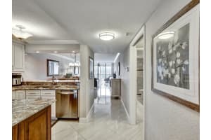 6426 Coral Lake Dr 302, Margate, FL 33063 Sold 11/20/23