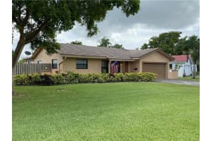 10800 NW 40TH ST, Coral Springs, FL 33065 Sold 03/15/24