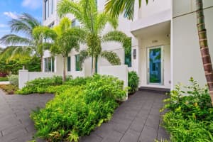 236 Garden Ct 236, Lauderdale By The Sea, FL 33308 Sold 12/06/23