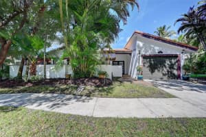 4717 NW 1st Pl, Deerfield Beach, FL 33442 Sold 09/10/24