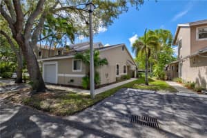 2028 Discovery Cir E, Deerfield Beach, FL 33442 Sold 11/22/23