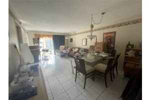 2801 NW 47th Ter 201A, Lauderdale Lakes, FL 33313 Sold 11/28/23