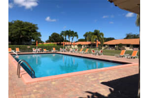 9905 Pineapple Tree Dr 212, Boynton Beach, FL 33436 Sold 03/05/24